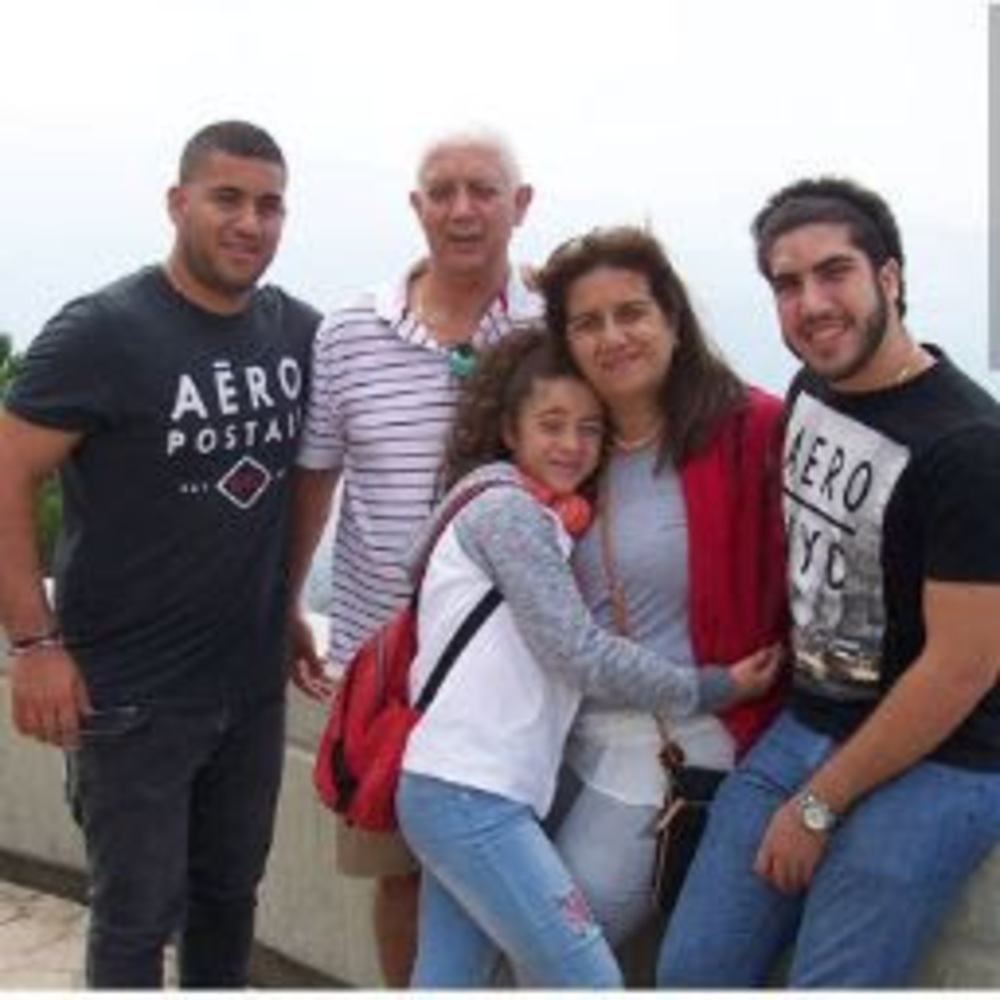 Meet your Posher, Nour